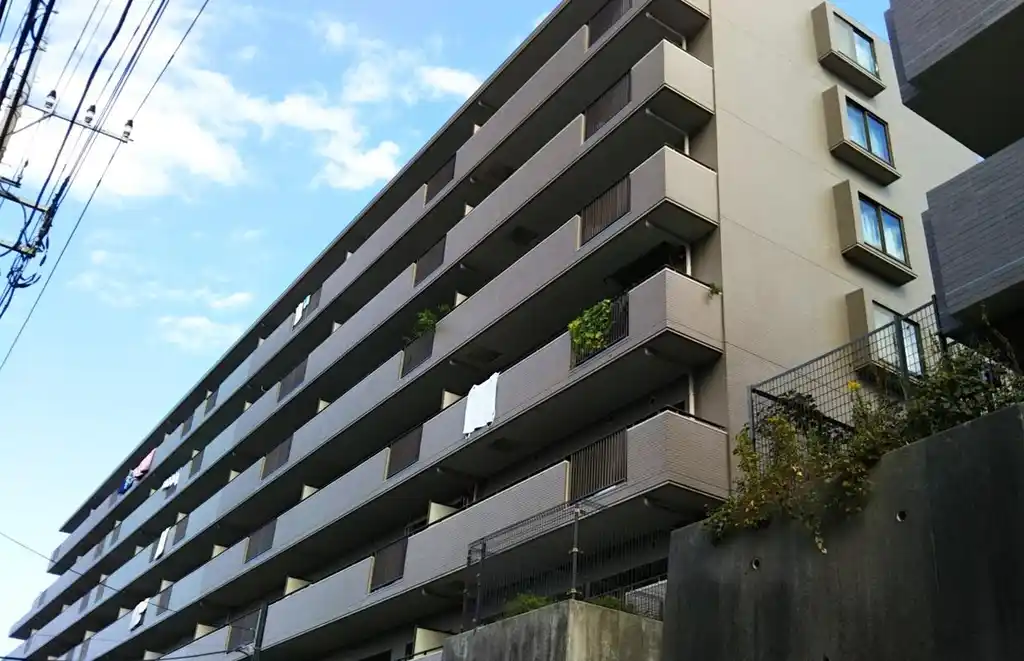 たまプラーザパーク・ホームズ弐番館 外観