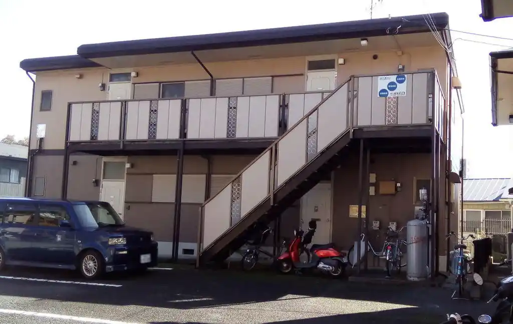 ハイツ三枝 外観