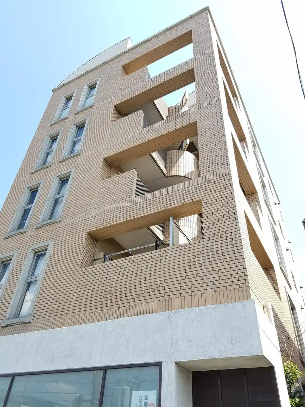 ハイティーズ 外観
