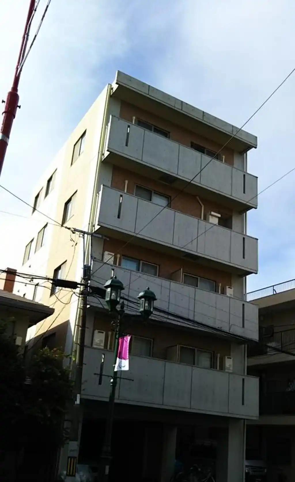 アクア 外観