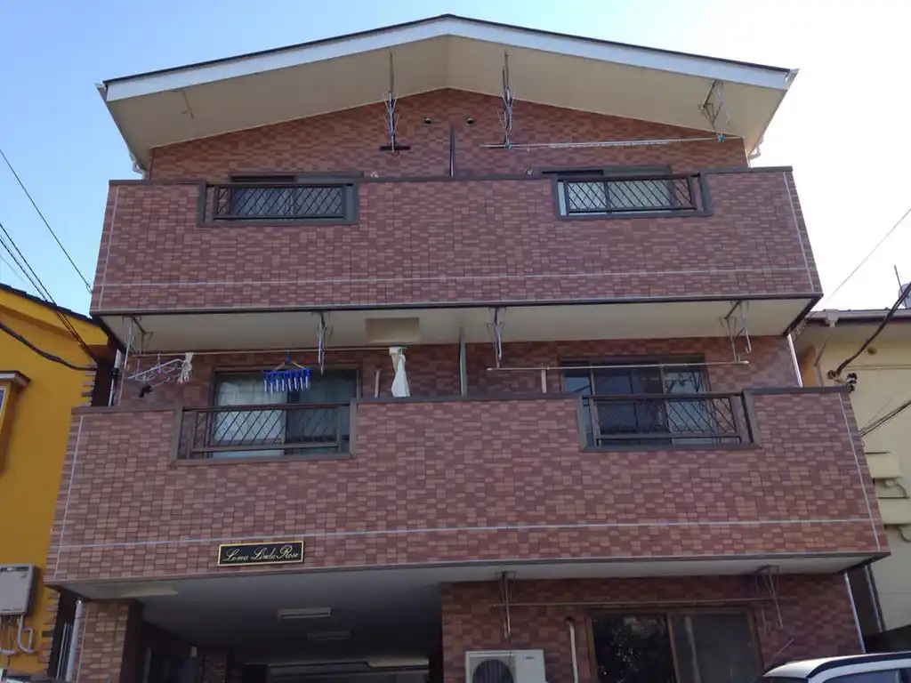 ロマリンダローズ 外観