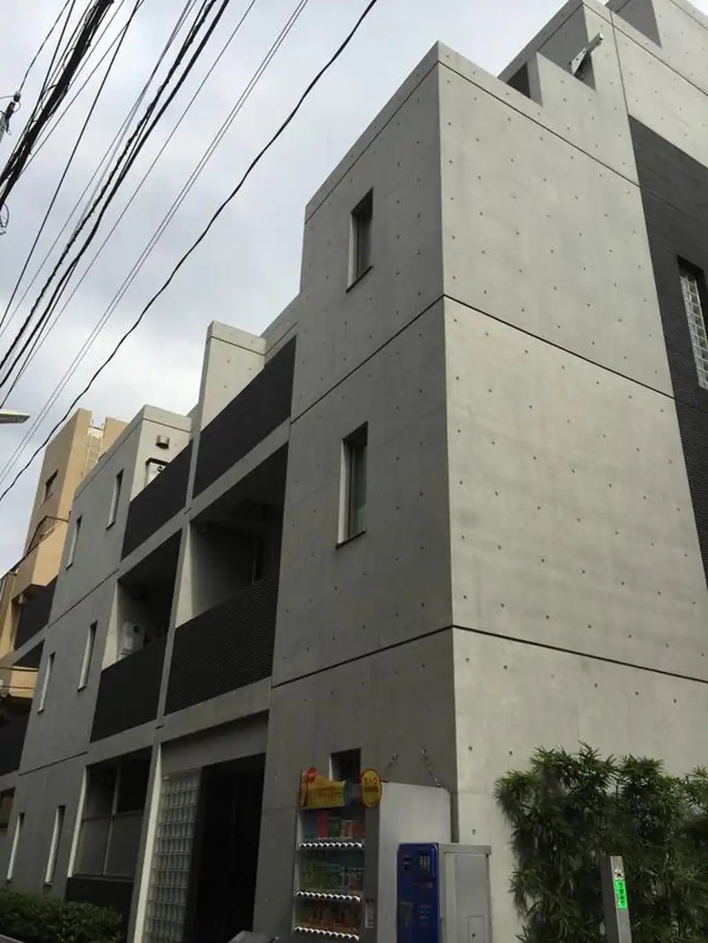 グリーニエ西新宿 外観