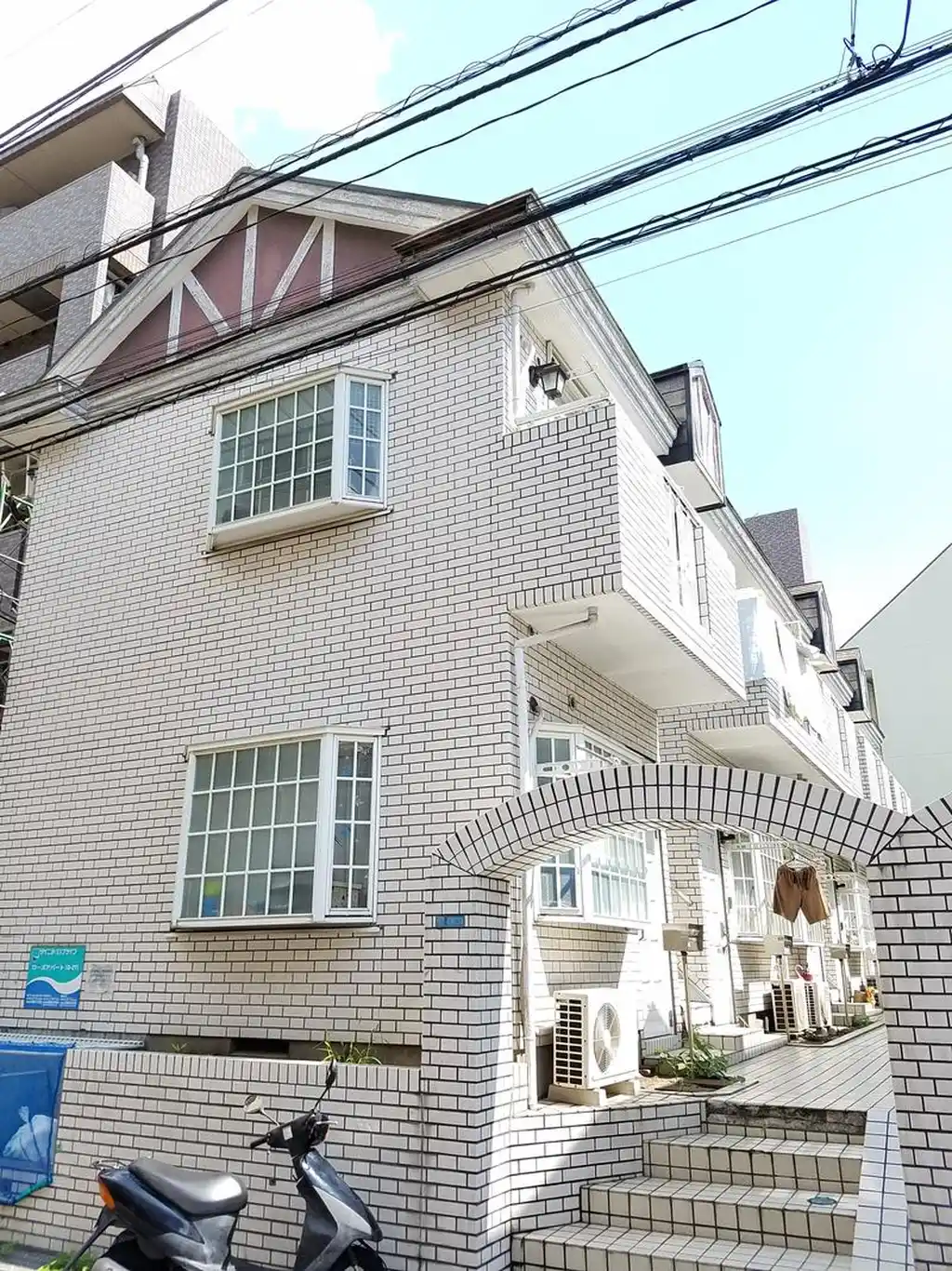 ローズアパートQ27番館 外観