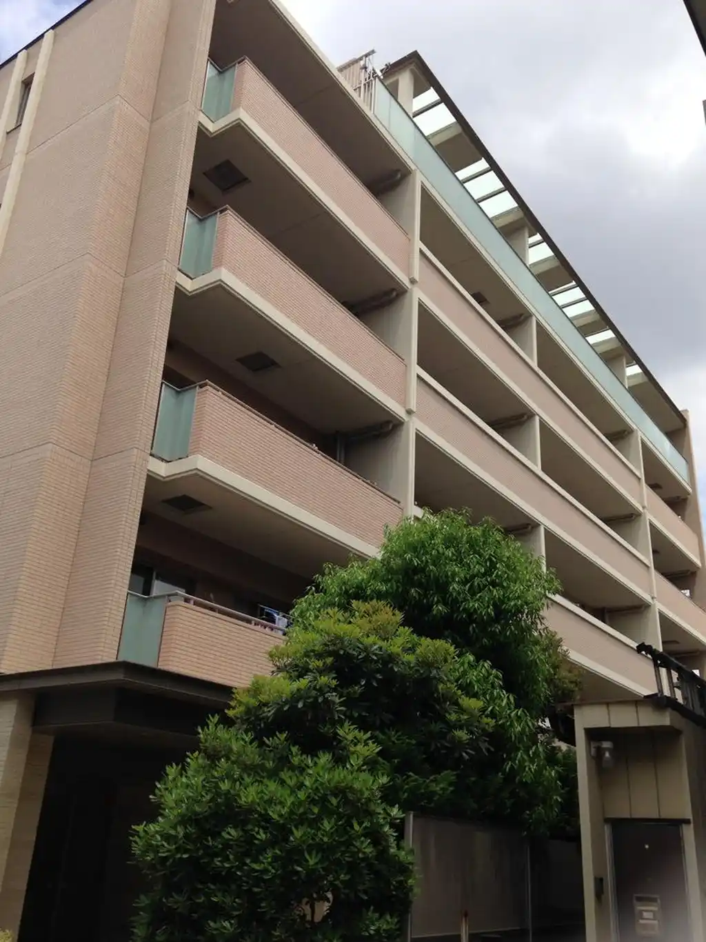 プラウド浦和仲町アクアフォーレ 外観