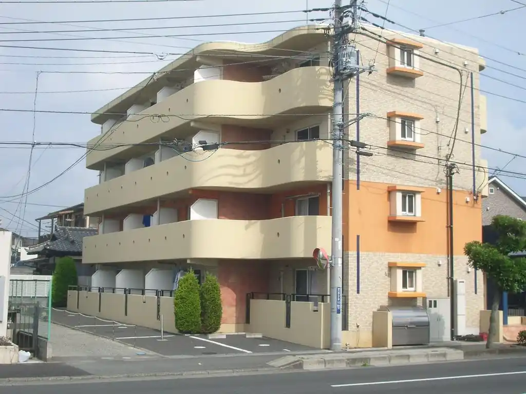 ラミ・ア・カーサ 外観