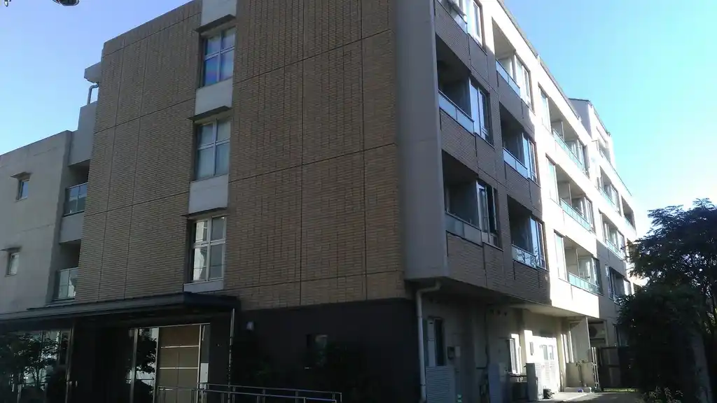 UR都市機構シャレール本駒込 外観