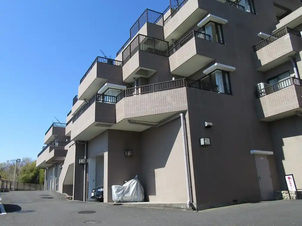 コスモ読売ランド前 外観