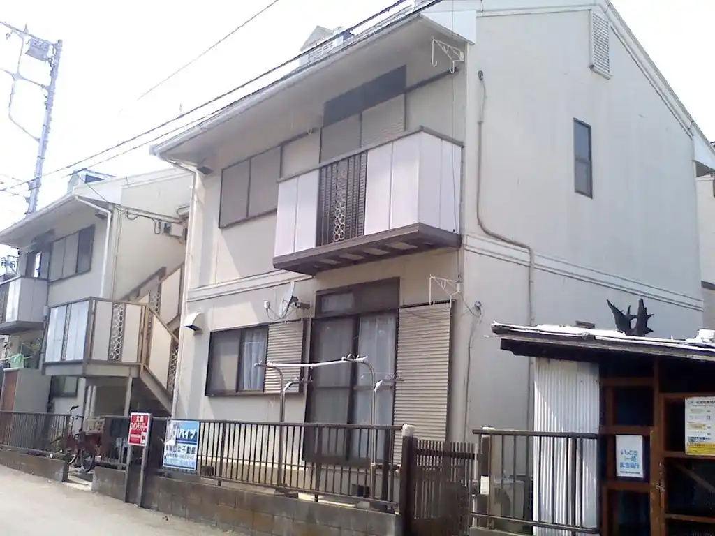 新開ハイツ 外観