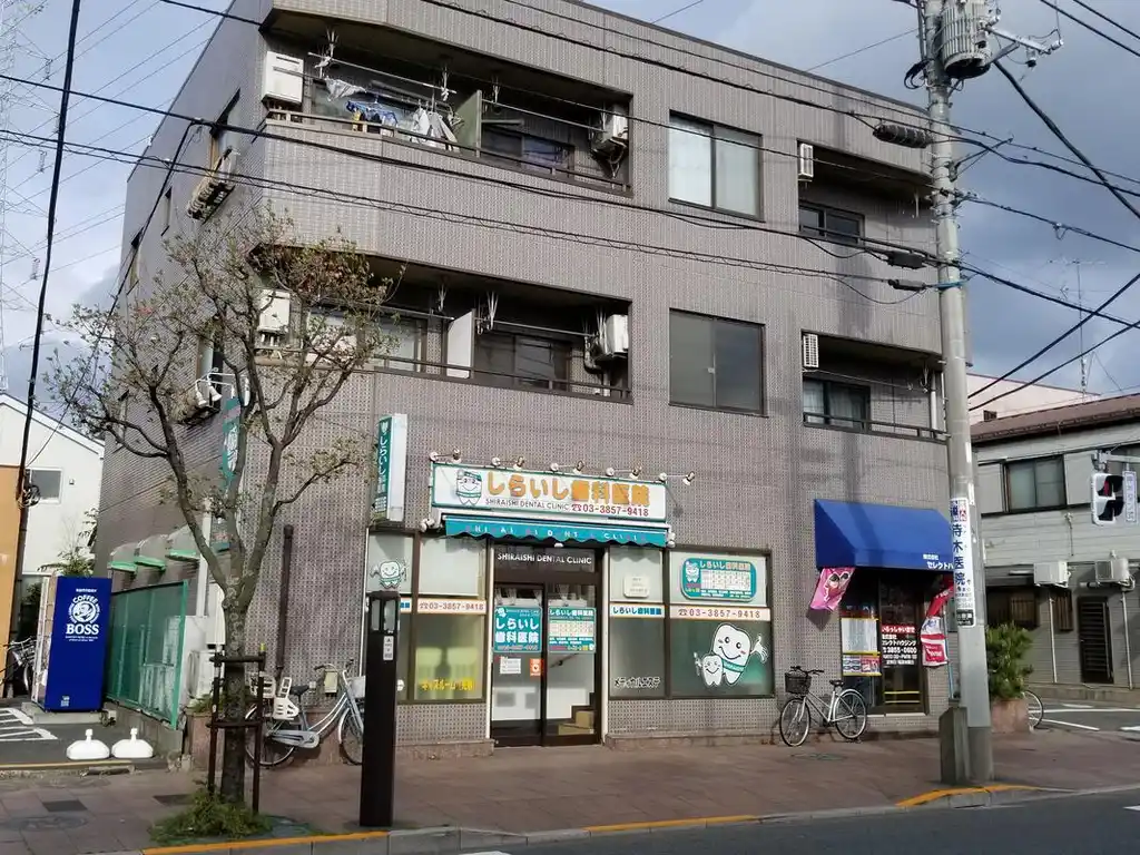 メニーヴィレッヂ 外観