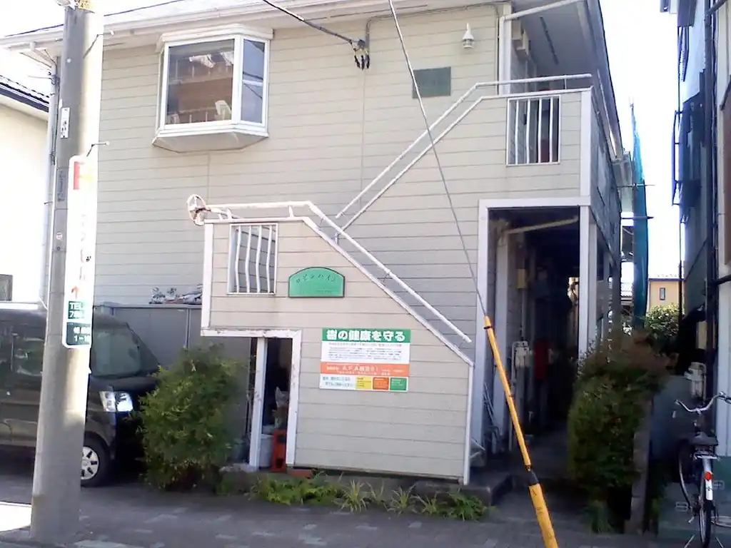 ロビンハイム 外観