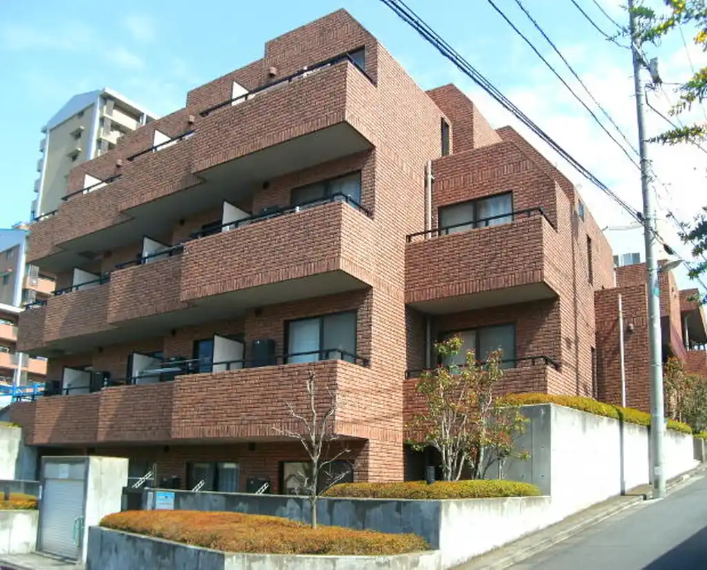 ザ・春日山 外観