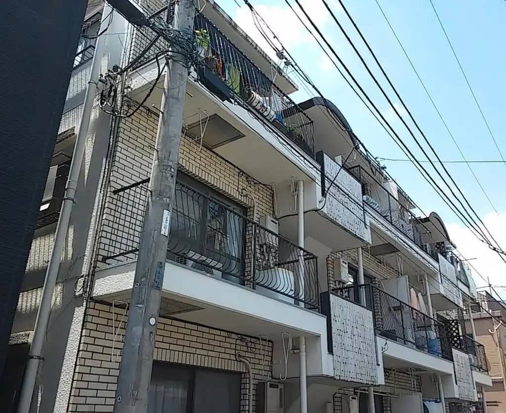栄町レヂオンス 外観