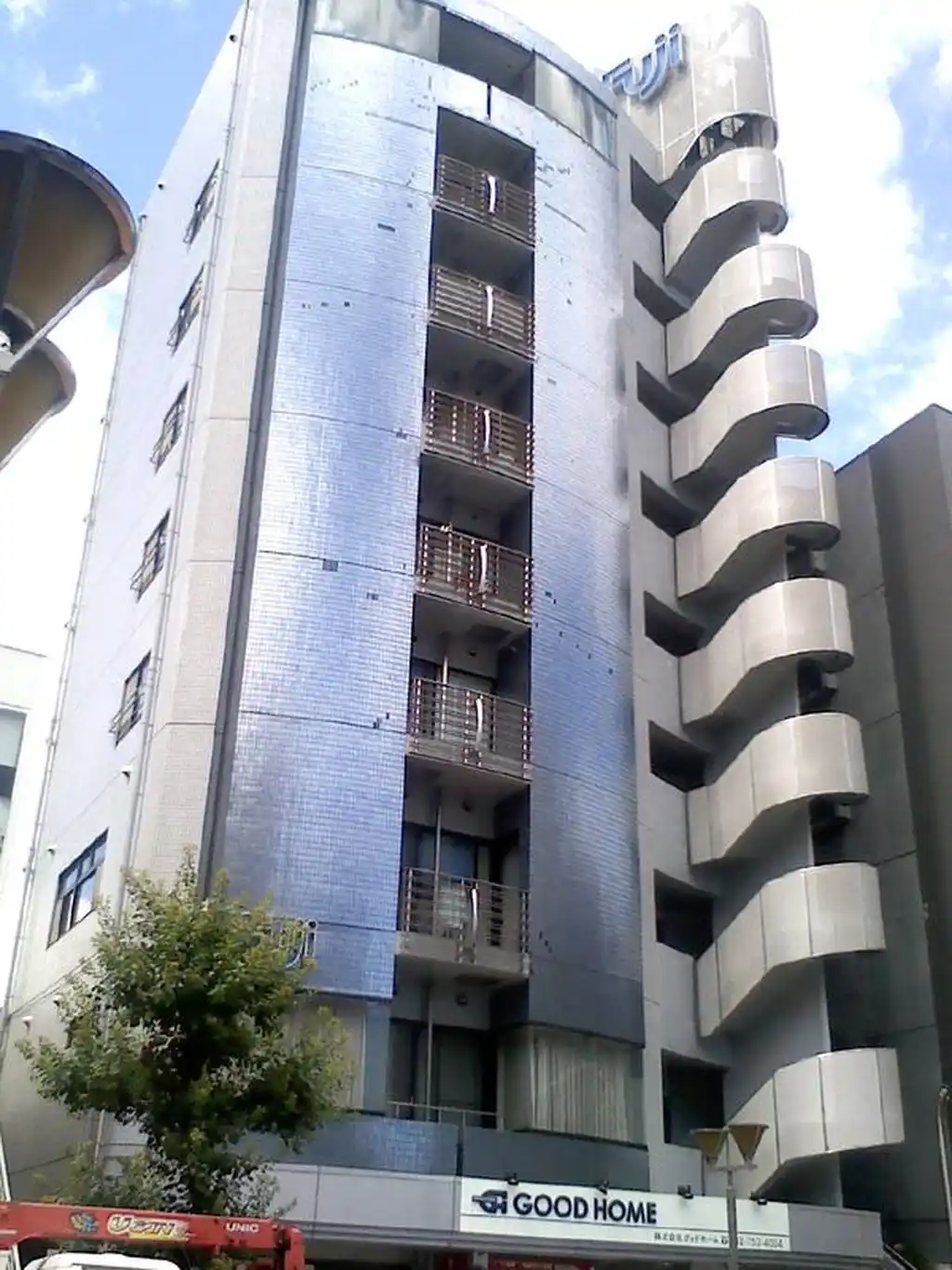 FujiGROUPBLDG 外観