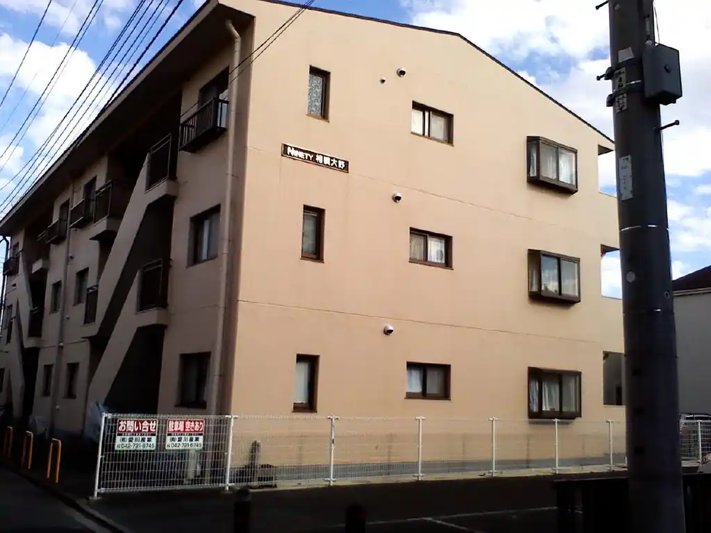 NINETY相模大野 外観
