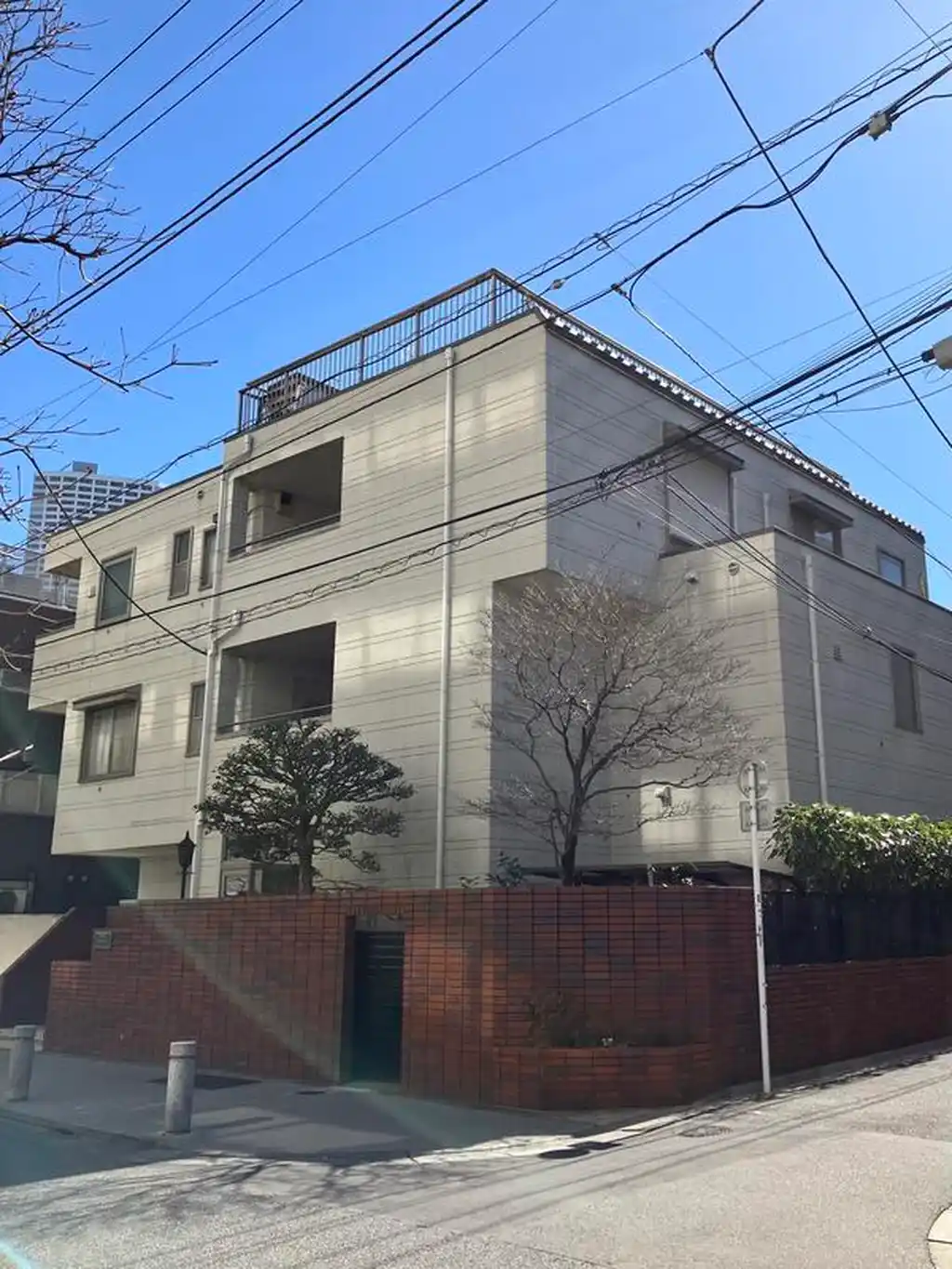 サプリーム中野坂上 外観