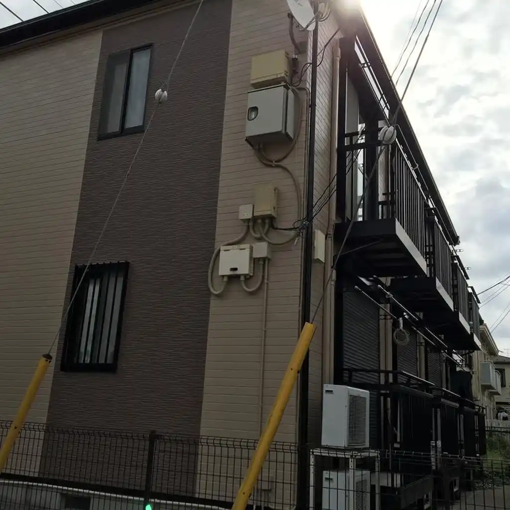 Jコラム 外観