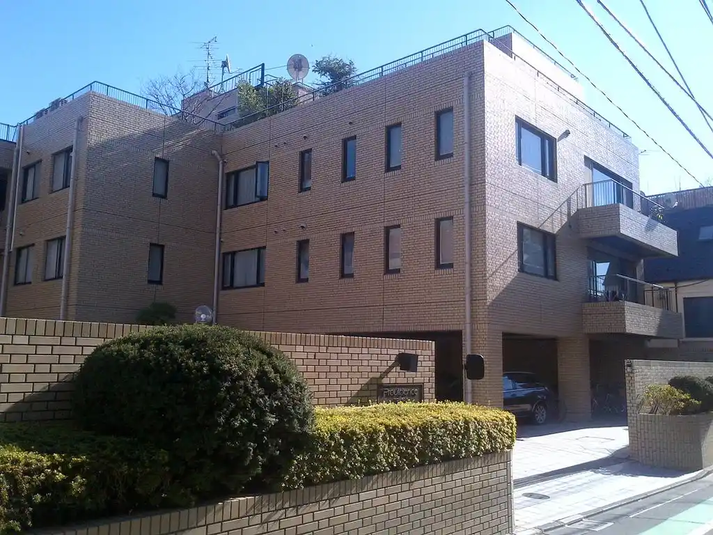 プロビデンス 外観