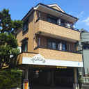 Pilotis・Y 外観