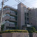 ロイヤルメドウ 外観