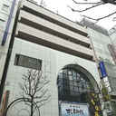 レオ新宿 外観