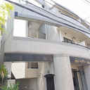 ROSE GARDEN A81番館 外観