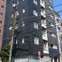 CREA 外観