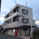 春ハイム 外観