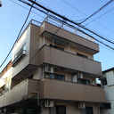 シャトル田中 外観