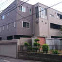 FIRST RESIDENCE 外観