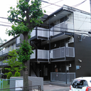 レオパレスホワイトヒルズ西生田 外観
