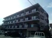 ファミリアール広山