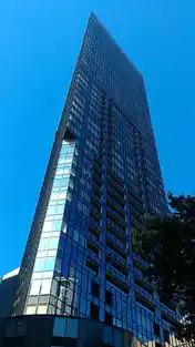 セントラルパークタワーラ・トゥール新宿