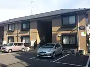 CALMLYCOURT