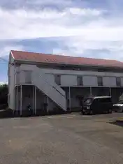 サンライズコーポD