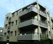 ハウス中村橋南