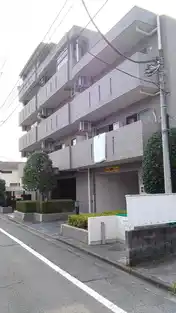 ファミーユ中町