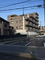 ウエスト ヴィレッジ