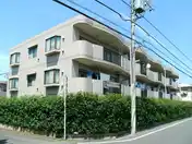 ラ・フォンテーヌ壱番館