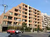アデニウム学芸大学