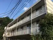 レオパレス峰の坂