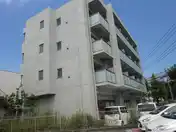 F・H・Dビル