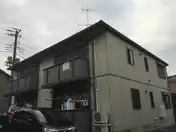 ドミールD