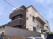 ラ・ルーチェ弁天