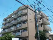 ファミール妻田
