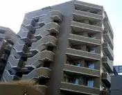 ガーデンズ国立西館