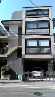 マンション・ストリーム
