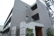 メゾンアルシオネ
