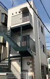 メゾンF