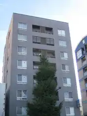 イーストフラット
