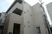 フラット イスミ